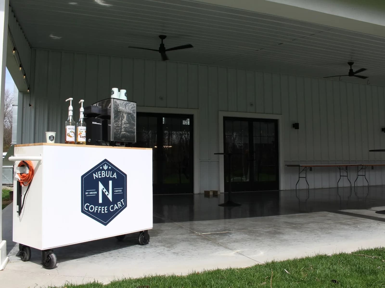 Mobile coffee catering at Ohio wedding venue